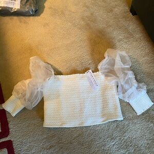 Alice and Olivia Lizbeth white top